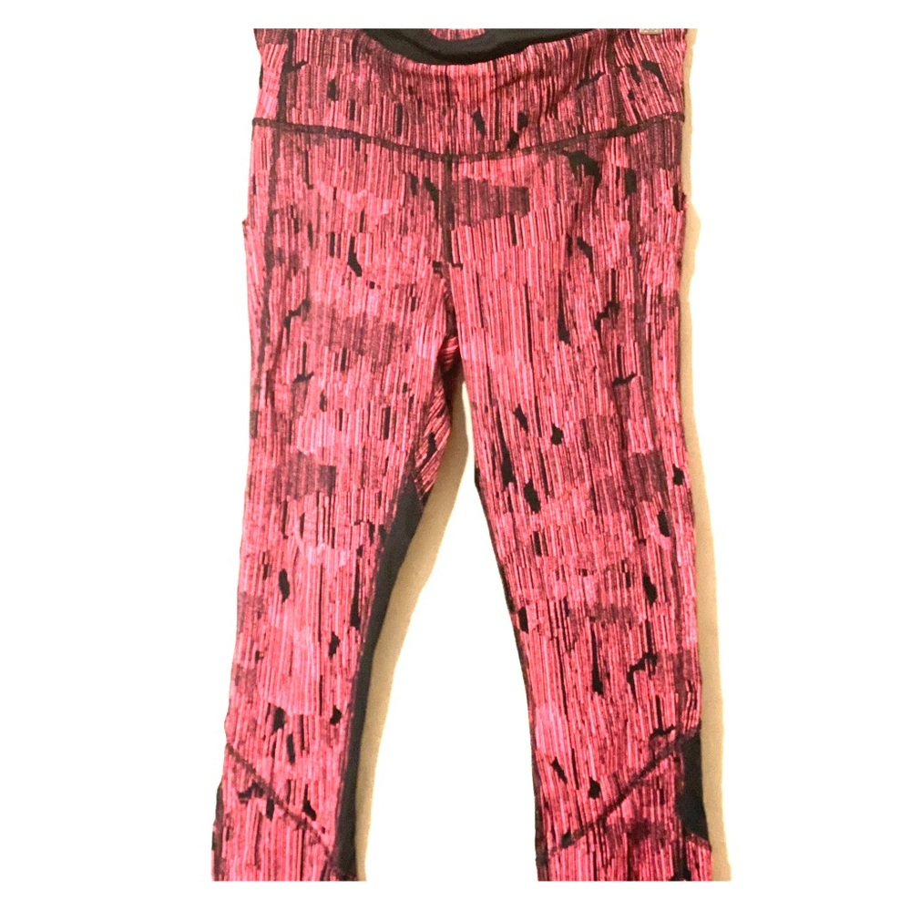Lululemon capris